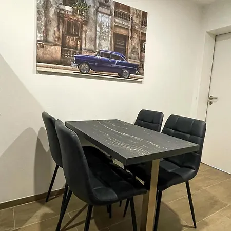 Booknow - 2-room *